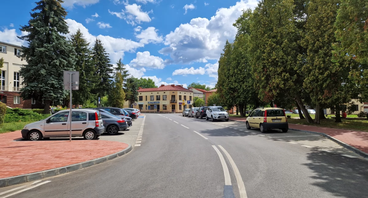 Inwestycje, Ulice Widok Radomska Szydłowca - zdjęcie, fotografia