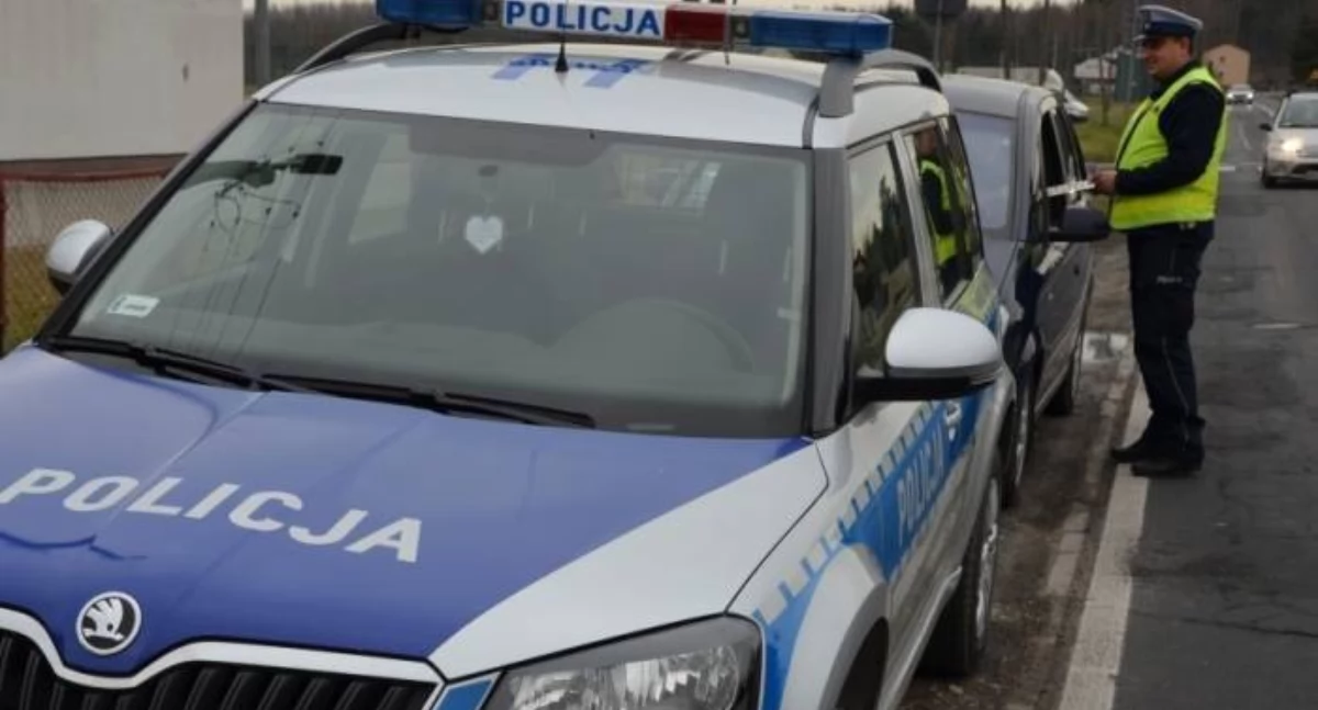 Kronika policyjna , Pijani naszprycowani powiecie szydłowieckim - zdjęcie, fotografia