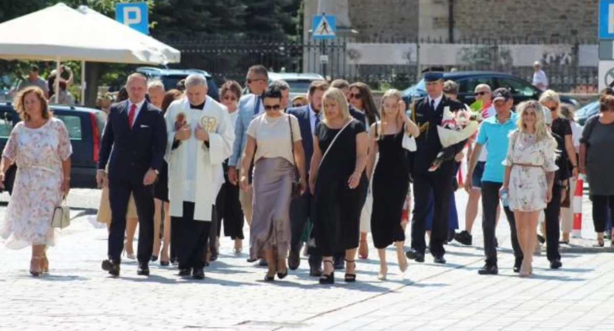Uroczystości w Szydłowcu z okazji 104. rocznicy Bitwy Warszawskiej oraz Święta Wojska Polskiego.