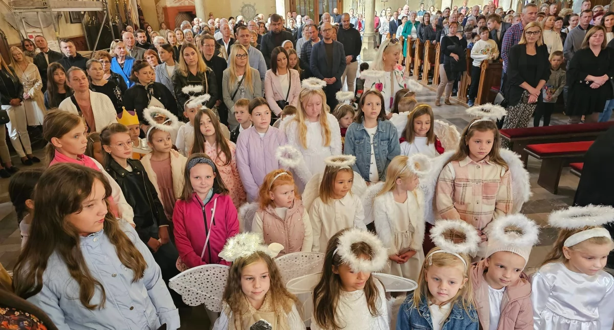 Kościół , Uroczyste wspomnienie Michała Archanioła parafii Szydłowcu - zdjęcie, fotografia