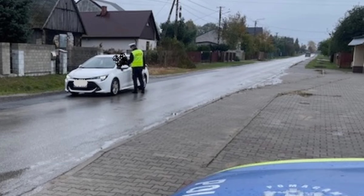 Kronika policyjna , Trzech nietrzeźwych kierowców zatrzymanych Szydłowcu rekordzista miał ponad promile - zdjęcie, fotografia
