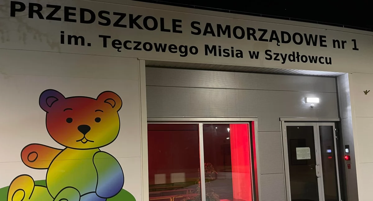 Wydarzenia , Imieniny Tęczowego Misia otwarcie nowej siedziby przedszkola Szydłowcu - zdjęcie, fotografia