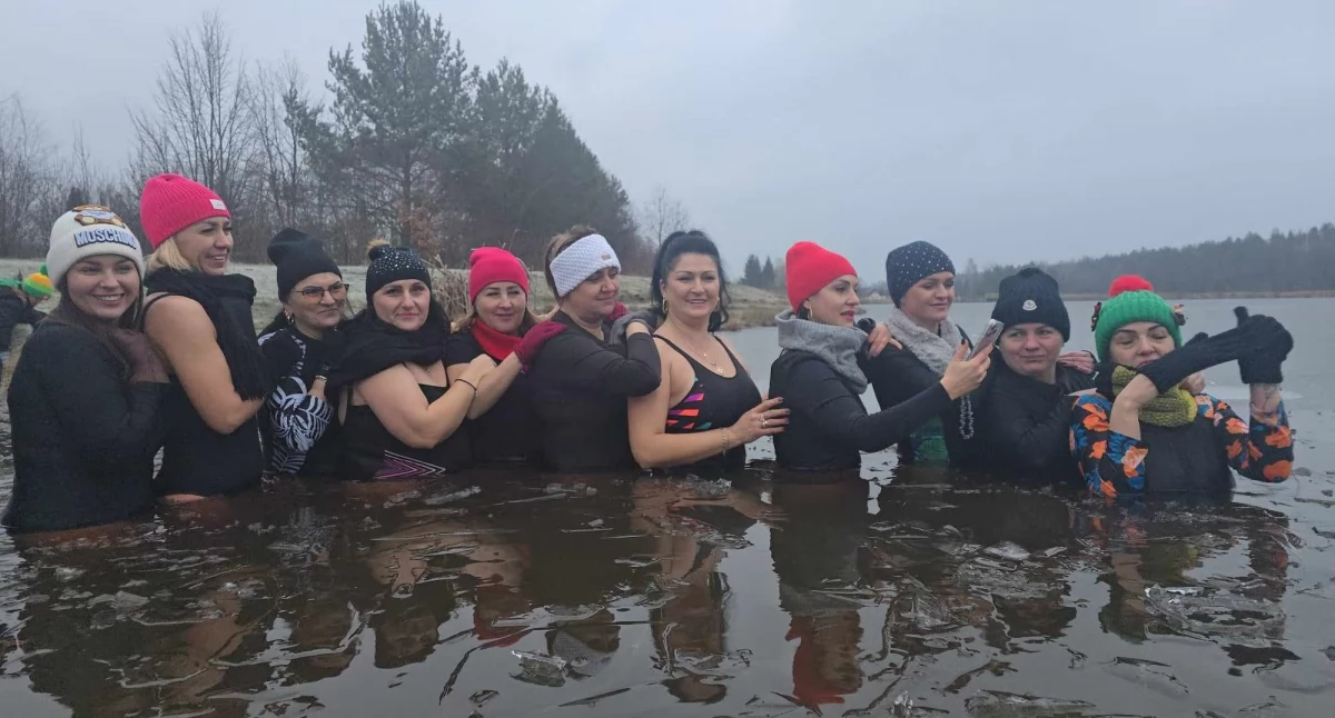 Wydarzenia , Wigilia Koszorowie Ekipą Lodowcową Chlewisk - zdjęcie, fotografia