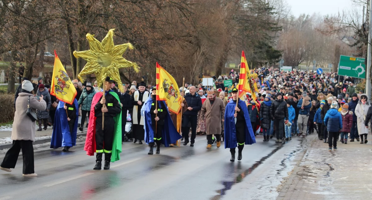 Uroczystości , Orszak Trzech Króli Szydłowcu - zdjęcie, fotografia