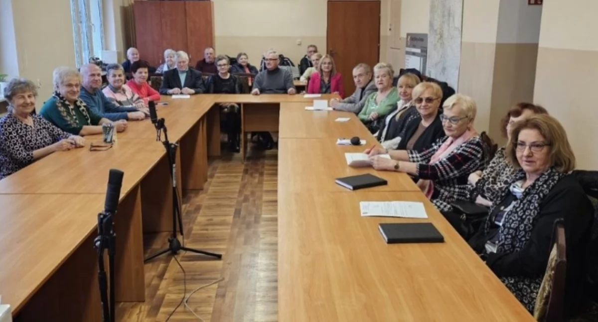 Seniorzy , Gminna Seniorów Orońsku wybrana! - zdjęcie, fotografia