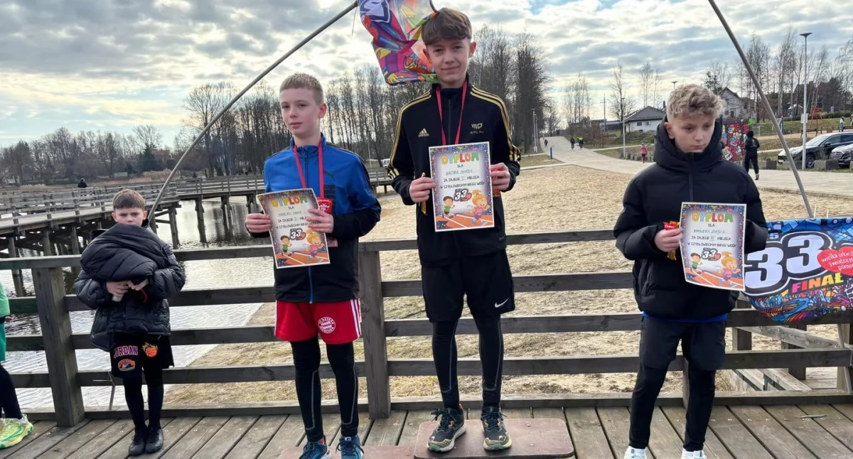 Wydarzenia , Sportowcy Sobieskiego triumfują Szydłowieckim Biegu WOŚP - zdjęcie, fotografia