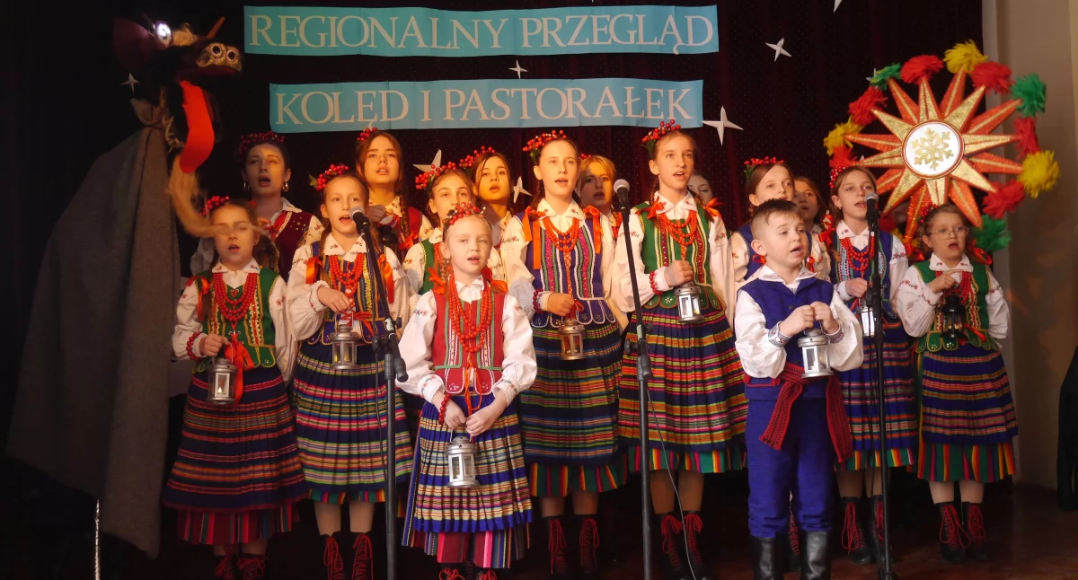 Muzyka , Radosne Nutki znów podium! puchary nagroda specjalna - zdjęcie, fotografia