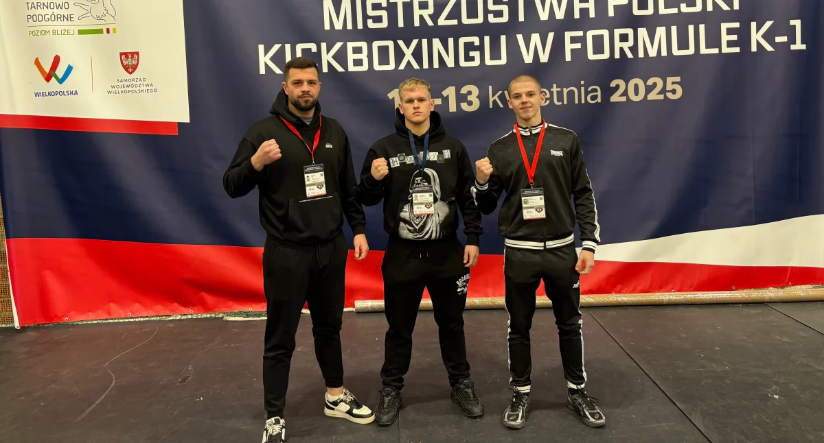 Sporty walki , Złoto srebro Viktorii Szydłowiec! Sukcesy Mistrzostwach Polski Tarnowie Podgórnym - zdjęcie, fotografia