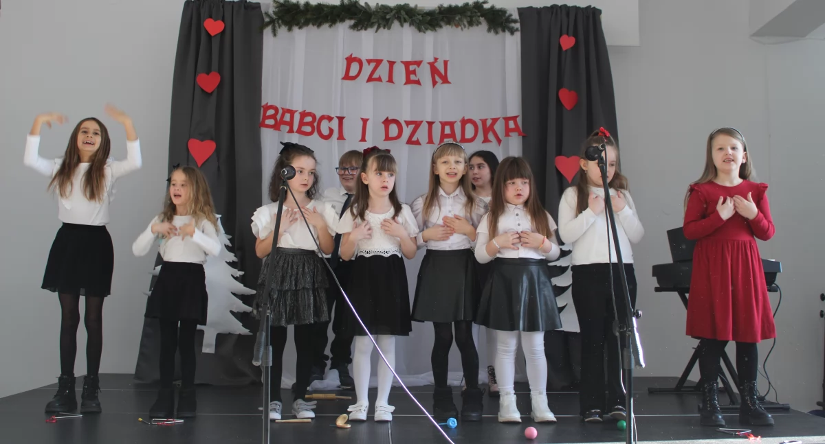 Zdjęcia: GOK Chlewiska