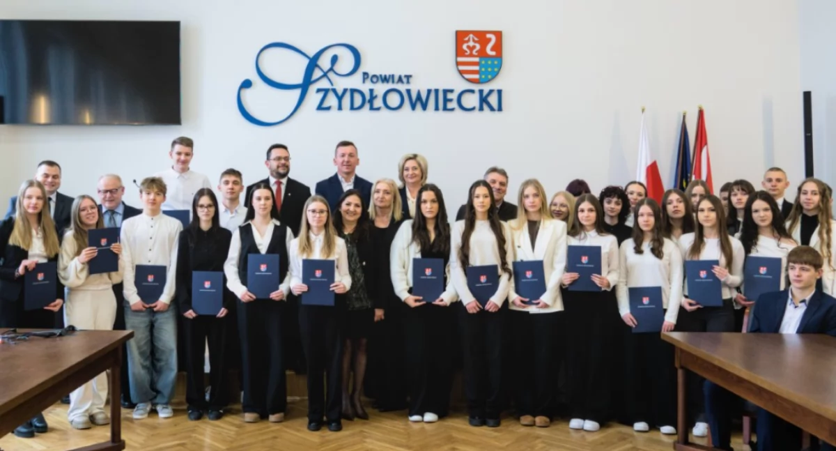 Zdjęcia: Starostwo Powiatowe w Szydłowcu