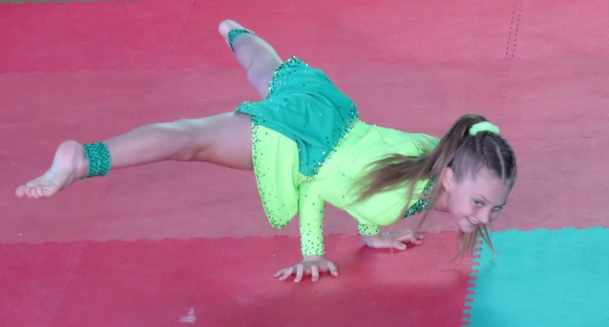 Inne Sporty, Wielki sukces młodej gwiazdy Zdziechowa! Eliza Szyszka przywozi medale Mistrzostw Europy! - zdjęcie, fotografia