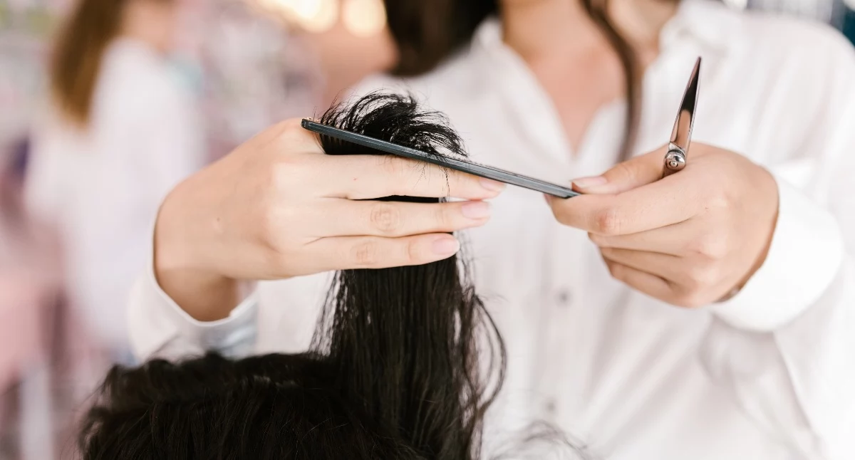 Materiały promocyjne, wybrać profesjonalny fryzjerstwa męskiego Kryteria które decydują sukcesie branży barberingu - zdjęcie, fotografia