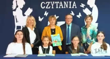 Ogólnopolski Dzień Głośnego Czytania w Mirowie