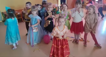 Karnawał w Zbijowie Małym pełen radości i zabawy!