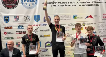 Adam Bednarczyk Mistrzem Polski i Najlepszym Zawodnikiem Mistrzostw w Kickboxingu!