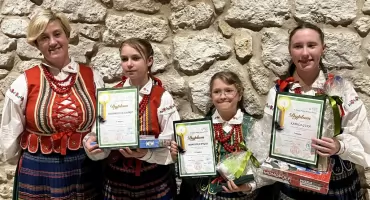 Kamila Guza, Solomia Siczkoriz i Dominika Dygas z Radosnych Nutek po raz czwarty laureatkami Festiwalu „Sancta Maria”