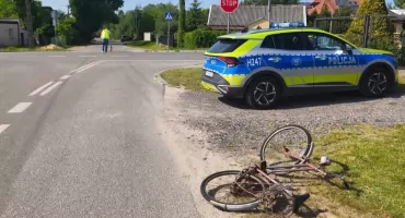 Pijany rowerzysta zderzył się z BMW. Trafił do szpitala z urazem głowy