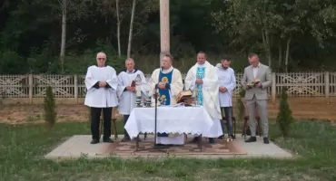 Cmentarz miejscem modlitwy i pamięci – inicjatywa ks. Jana Godka z Mirowa