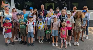 Udane wakacje w gminie Jastrząb – warsztaty i wycieczka do Noe Parku