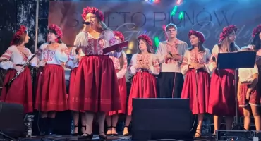 Święto plonów i muzyki – Guzowianki rozbawiły publiczność w Brodach