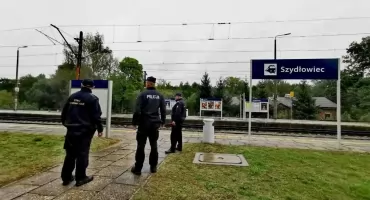 Szydłowieccy policjanci i SOK wspólnie dbają o bezpieczeństwo na kolei