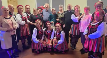 Wyjątkowe chwile z Seniorami – wzruszenia, radość i wspólna energia w ramach Dania Wspólnych Chwil