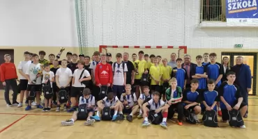 Turniej Mikołajkowy Związku Gmin nad Iłżanką w Mirowie