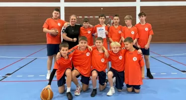 PSP nr 2 w Szydłowcu mistrzem powiatowych zawodów w mini koszykówce