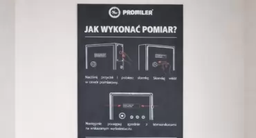 Uwaga kierowcy! Samoobsługowy alkomat w Komendzie Powiatowej Policji w Szydłowcu