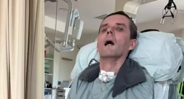 Szydłowiec walczy o Konrada. 