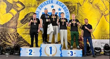 Stuprocentowa skuteczność w ringu! SKS KB Viktoria Szydłowiec wraca z workiem medali z Mistrzostw Polski